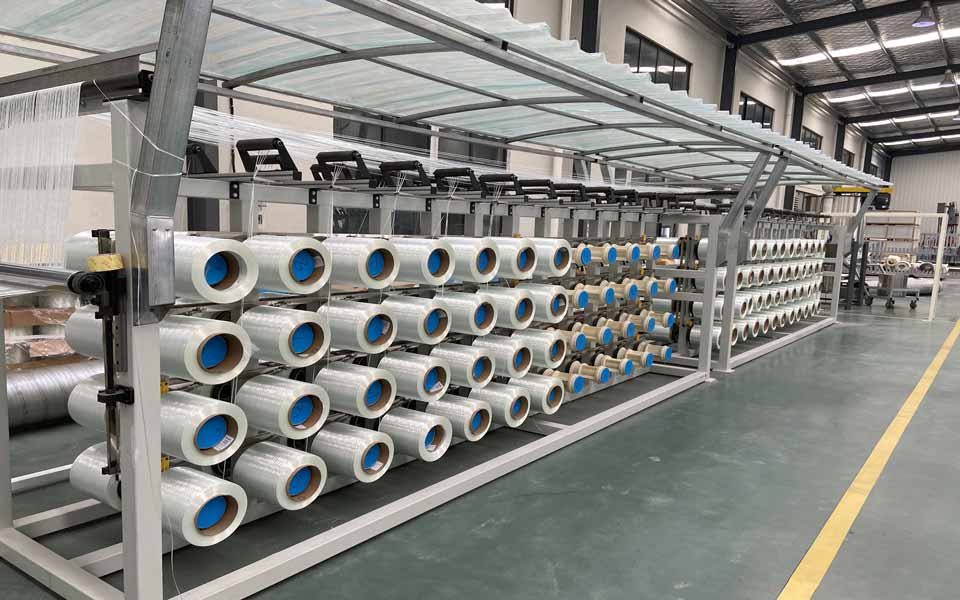 什麽(me)是連續(xu)纖維增(zeng)強熱塑(su)性複合(he)材料（CFRTP），優(yōu)勢是什(shí)麽(圖1)